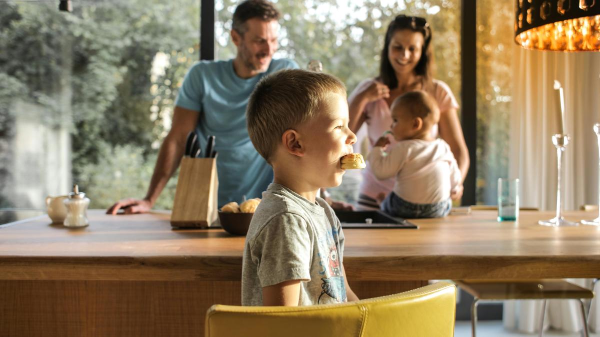 pexels-andrea-piacquadio-3752857_79268800