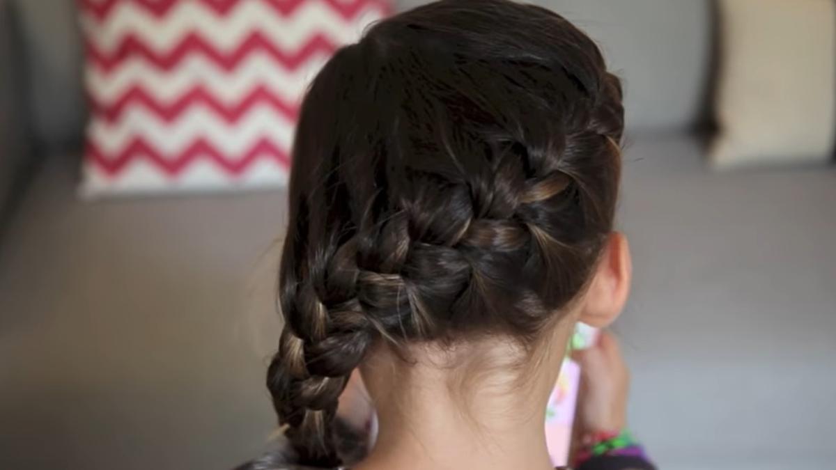 coafura-inghetata-cum-sa-faci-impletitura-elsei_33937400