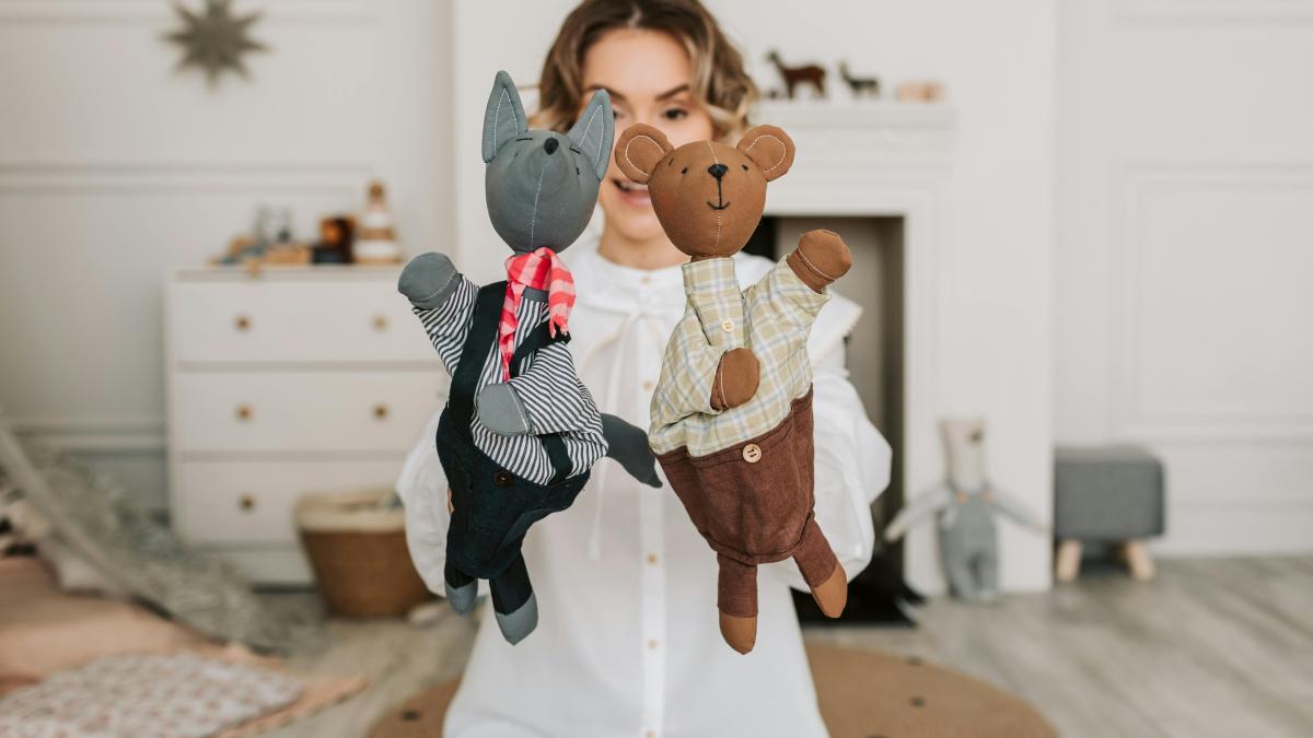 pexels-vlada-karpovich-7356520_52488900