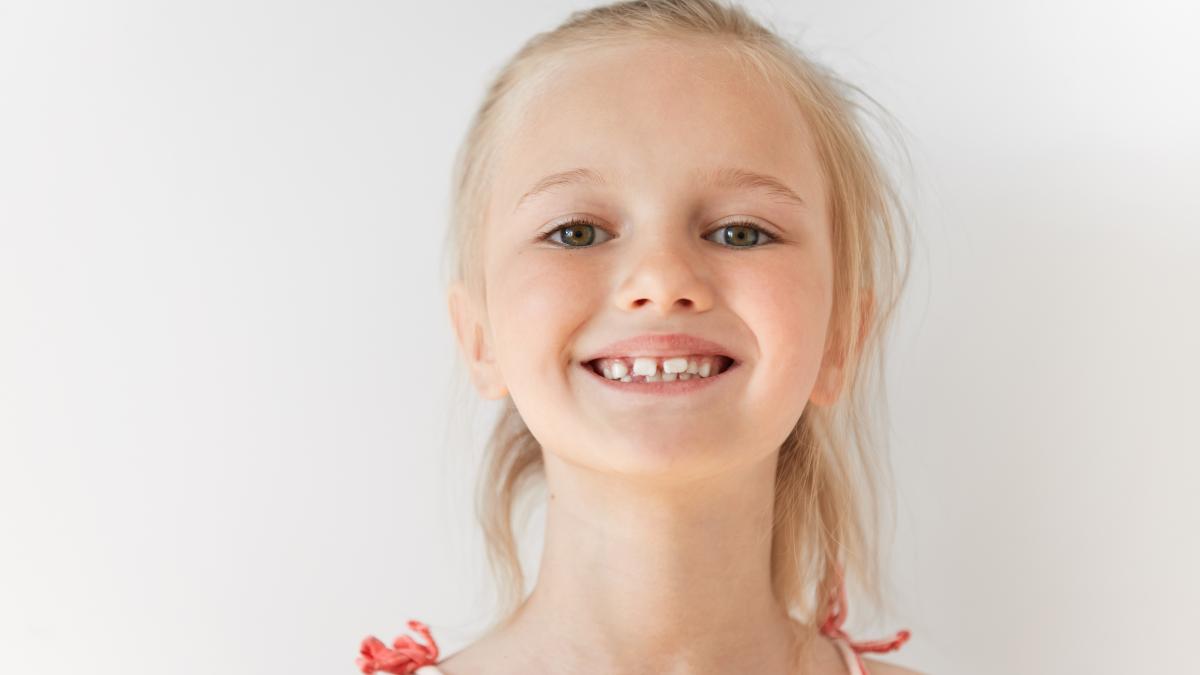 little-blonde-girl-wearing-sundress_28828700