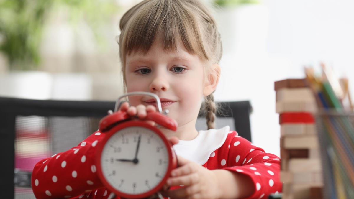 planul-bizar-al-unei-regiuni-din-europa-a-cerut-comisiei-europene-sa-modifice-durata-unei-zile-de-la-24-la-26-de-ore-nu-ne-am-gandit-la-toate-detaliile_99702500