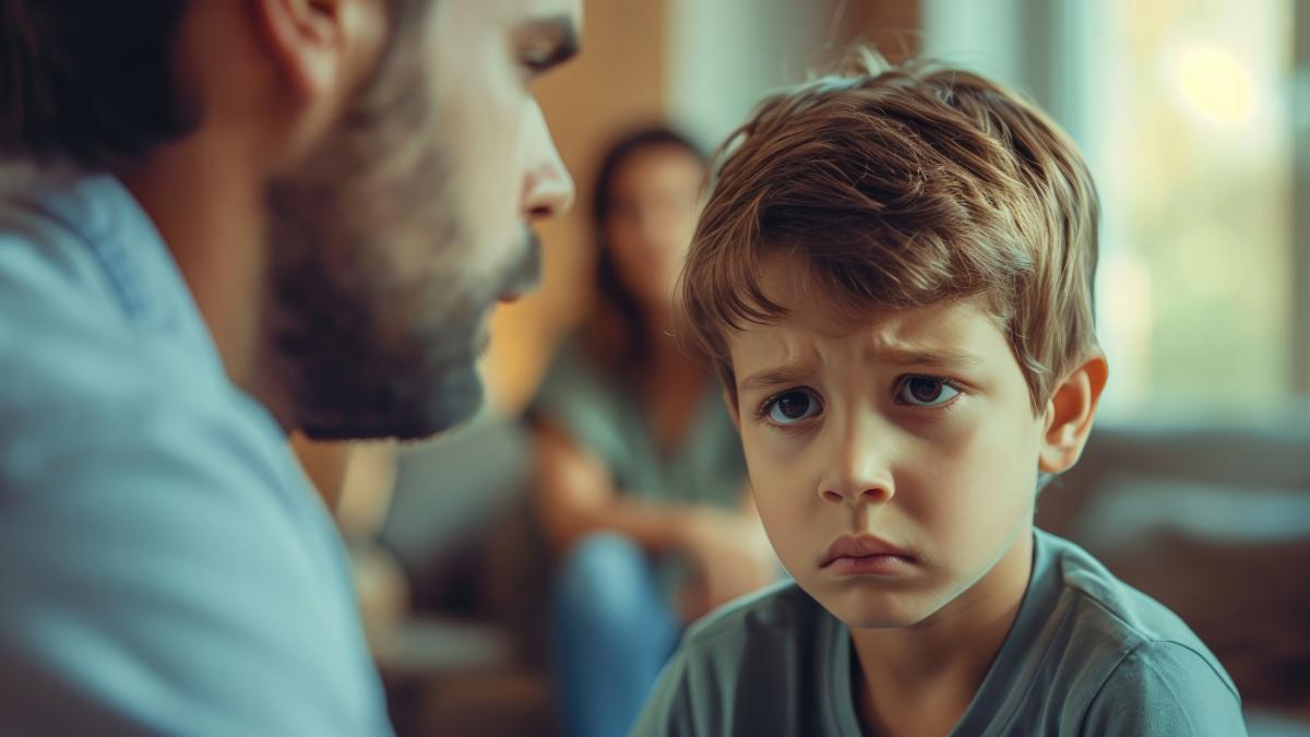 cele-trei-lucruri-de-evitat-pentru-a-nu-si-pierde-copilul-increderea-in-el--psihoterapeut-parintii-le-repeta-adesea-fara-sa-isi-dea-seama_39221300