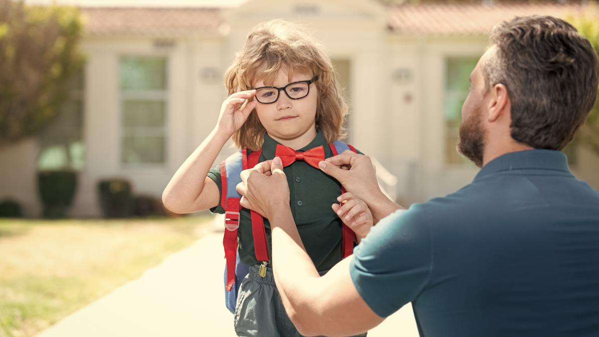 de-ce-parintii-isi-imping-copiii-sa-participe-la-concursuri-si-olimpiade-radu-leca-am-doua-raspunsuri-al-tatalui-si-al-psihologului_21630400