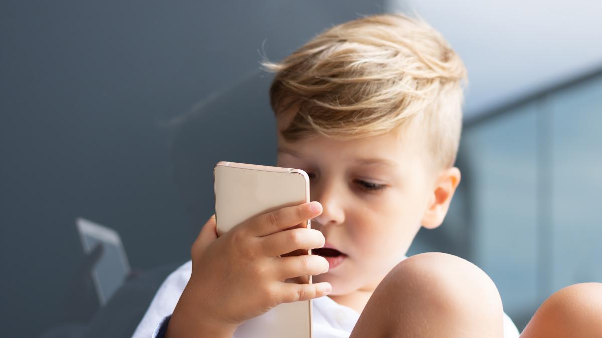 protejam-sanatatea-copiilor-tara-care-a-restrictionat-complet-accesul-pe-tiktok_24176400