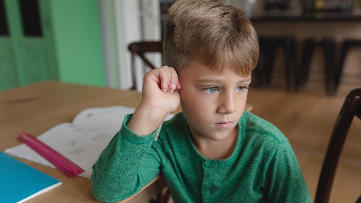 marginalizarea-unui-copil-o-chestie-absolut-sinistra--prof--dr--adrian-streinu-cercel--la-dezbaterea-dc-media-group-ne-dorim-o-generatie-care-sa-fie-sanatoasa--sa-auda_85311800