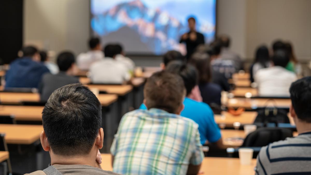 doua-noi-specializari-introduse-in-nomenclatorul-domeniilor-si-programelor-de-studii-universitare_94810100