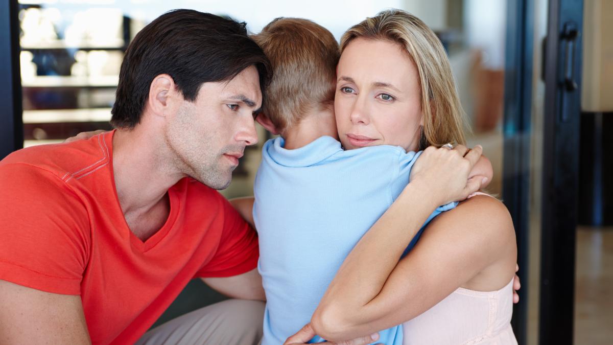 mommy-issues-si-daddy-issues-ce-este-acest-fenomen-psihologic-care-otraveste-relatiile-copiilor_19934500