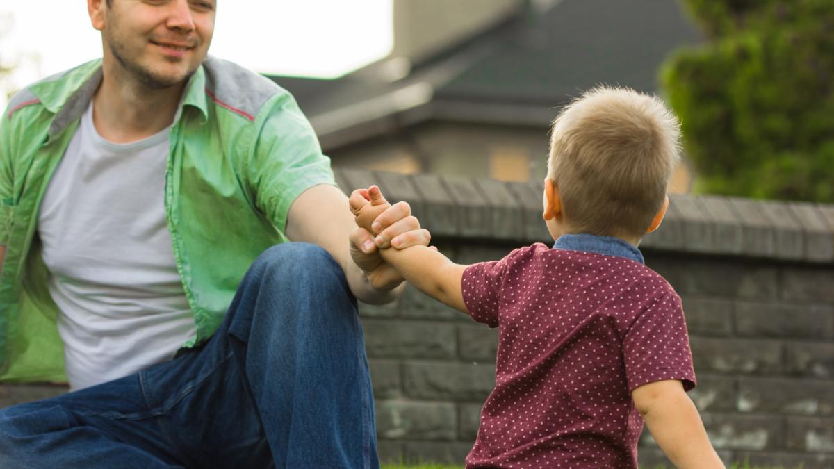 cum-sa-incurajam-in-mod-sanatos-un-comportament-bun-la-copii-specialisti-sunt-cinci-linii-directoare_28364500