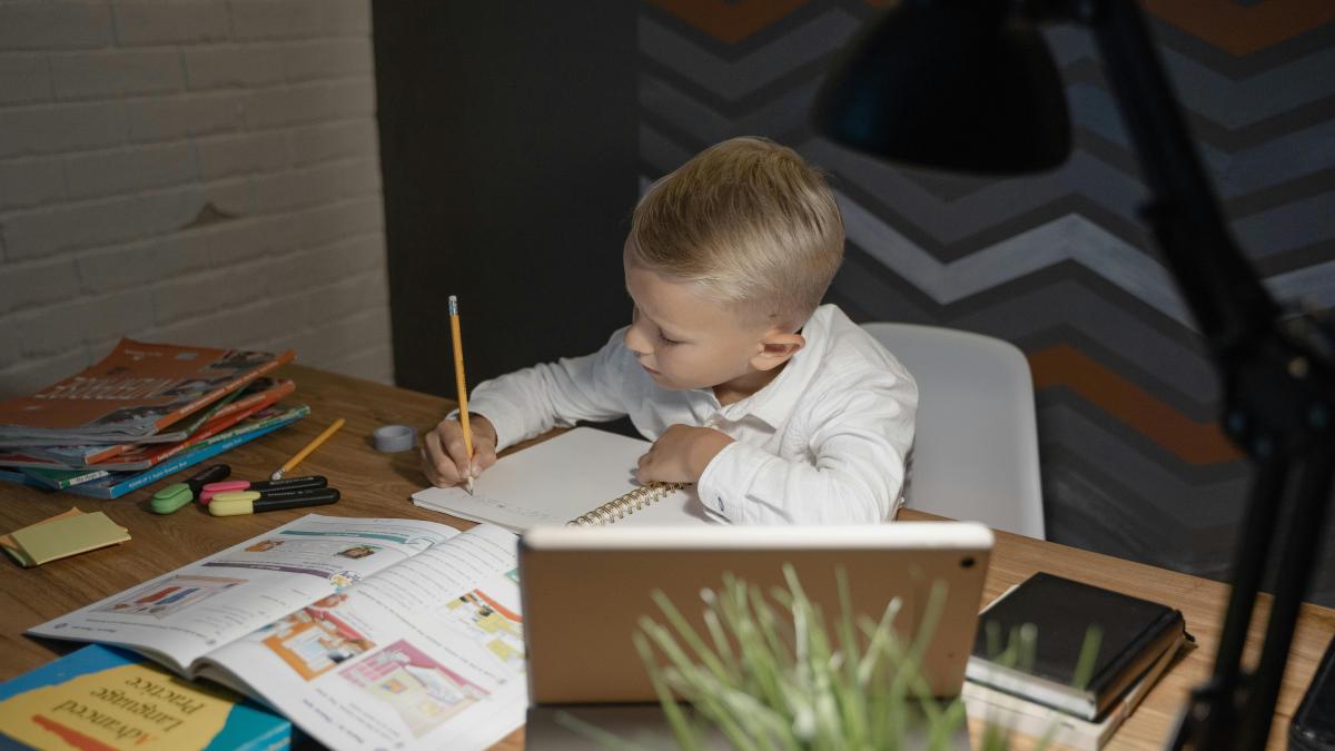 pexels-tima-miroshnichenko-5303504_57321100