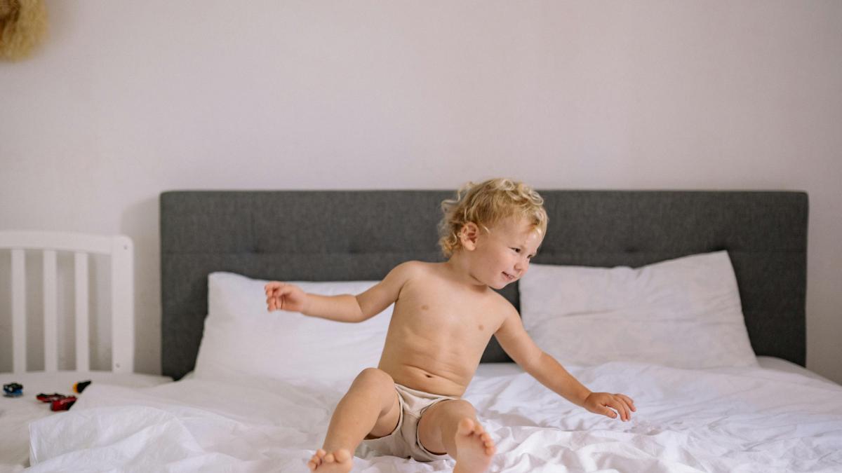 pexels-yankrukov-5215528_40003000