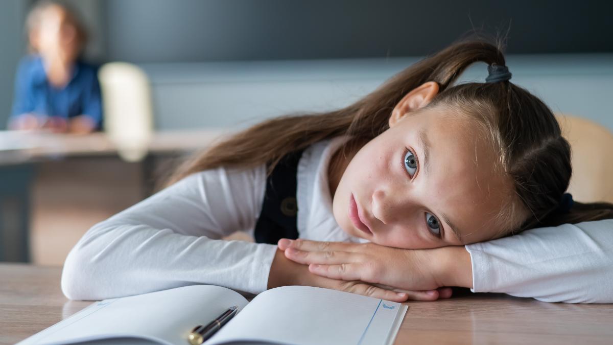 la-ce-ora-ar-trebui-sa-inceapa-scoala-dimineata-un-medic-pediatru-arata-care-este-momentul-ideal-in-care-elevii-ar-trebui-sa-inceapa-cursurile_32691100