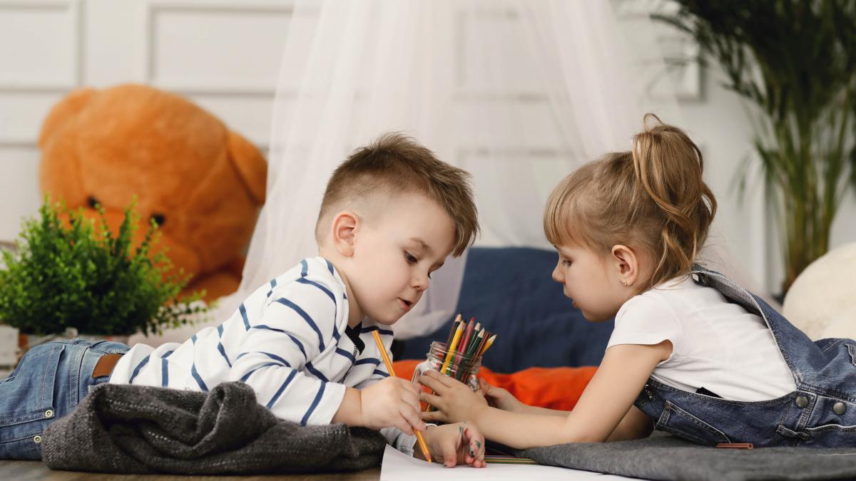 de-ce-copilul-tau-vrea-mereu-jucariile-altor-copii_83223300