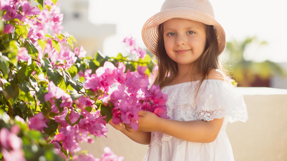 acesta-este-numele-de-fata-care-contine-toate-vocalele--dar-este-foarte-greu-folosit-in-romania_51097200