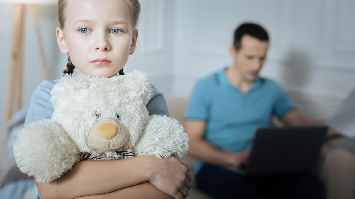 studiu-parintii-abia-petrec-3-5-ore-pe-zi-cu-copiii-lor_33916700