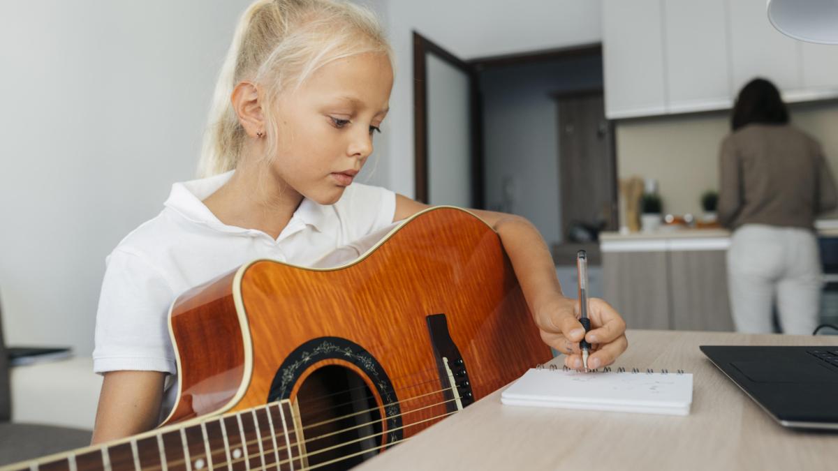 impactul-muzicii-asupra-dezvoltarii-creierului-copilului_97840800