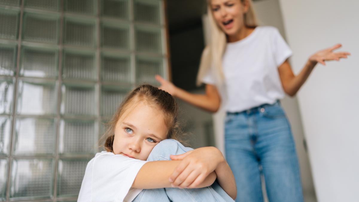 diferenta-dintre-o-limita-si-o-amenintare--psiholog-parintii-trebuie-sa-o-cunoasca_06594000