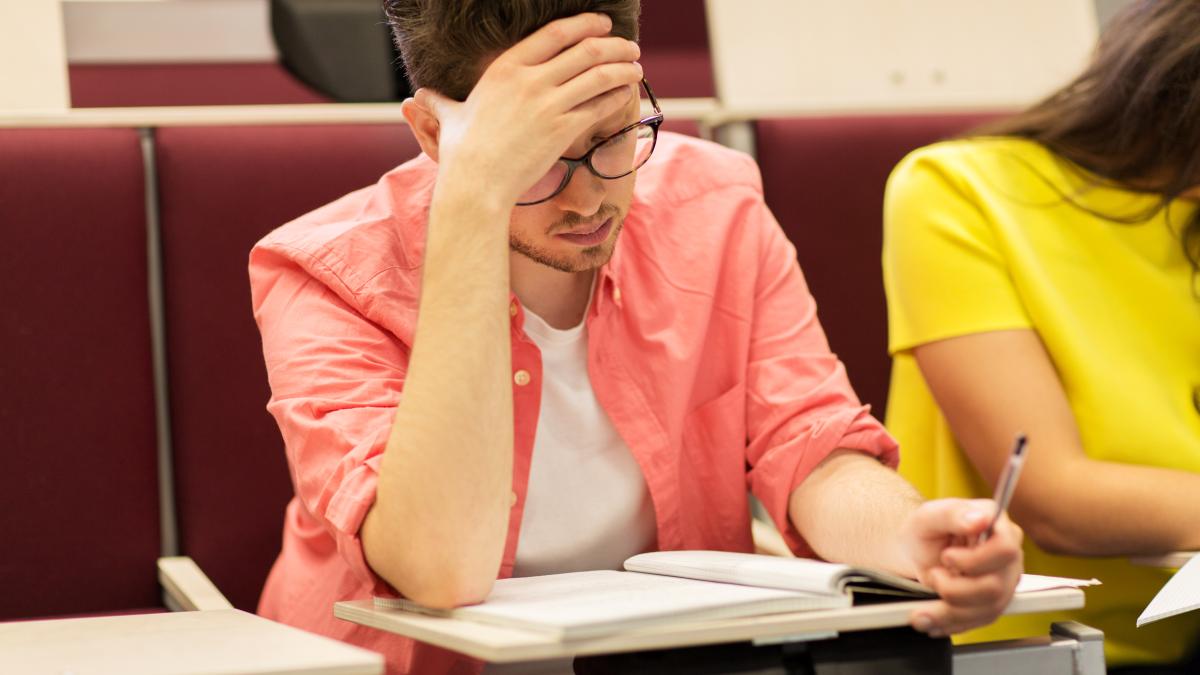 subiectele-care-i-au-incurcat-pe-elevi-la-proba-de-limba-si-literatura-romana-din-cadrul-evaluarii-nationale--e2809ese-putea-si-mai-bine--dar-pun-pe-seama-faptului-ca-m-am-cam-grabite2809d_26243800