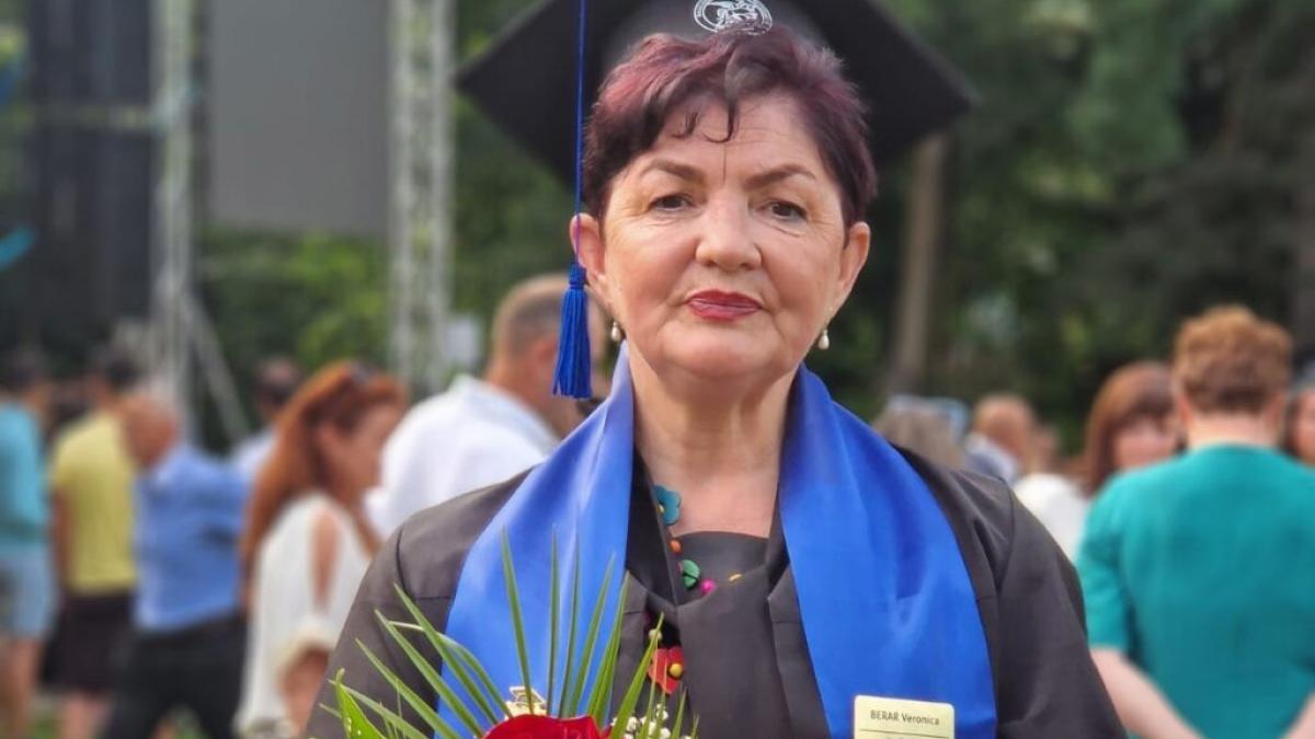 sefa-de-promotie-la-61-de-ani--veronica-berar-e2809eeu-am-avut-un-vis-dintotdeaunae2809d_40202500