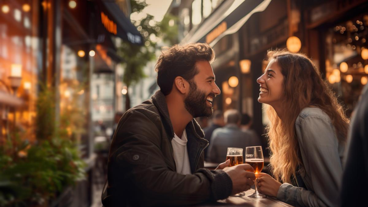 gesturi-de-comunicare-non-verbala-care-avertizeaza-ca-prima-intalnire-este-un-esec_17067000