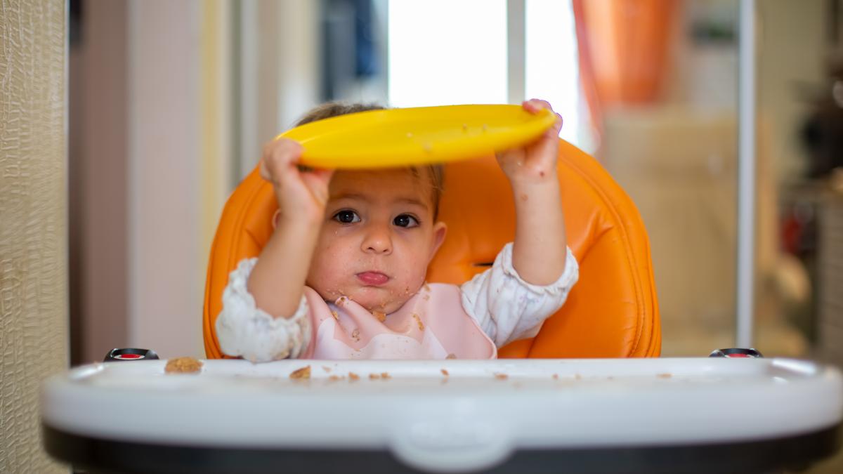 is-the-introduction-to-solid-foods-approaching-what-should-you-buy-exactly-to-start-this-stage-dr--ioana-stavrositu-we-need-less-than-we-think_55522200