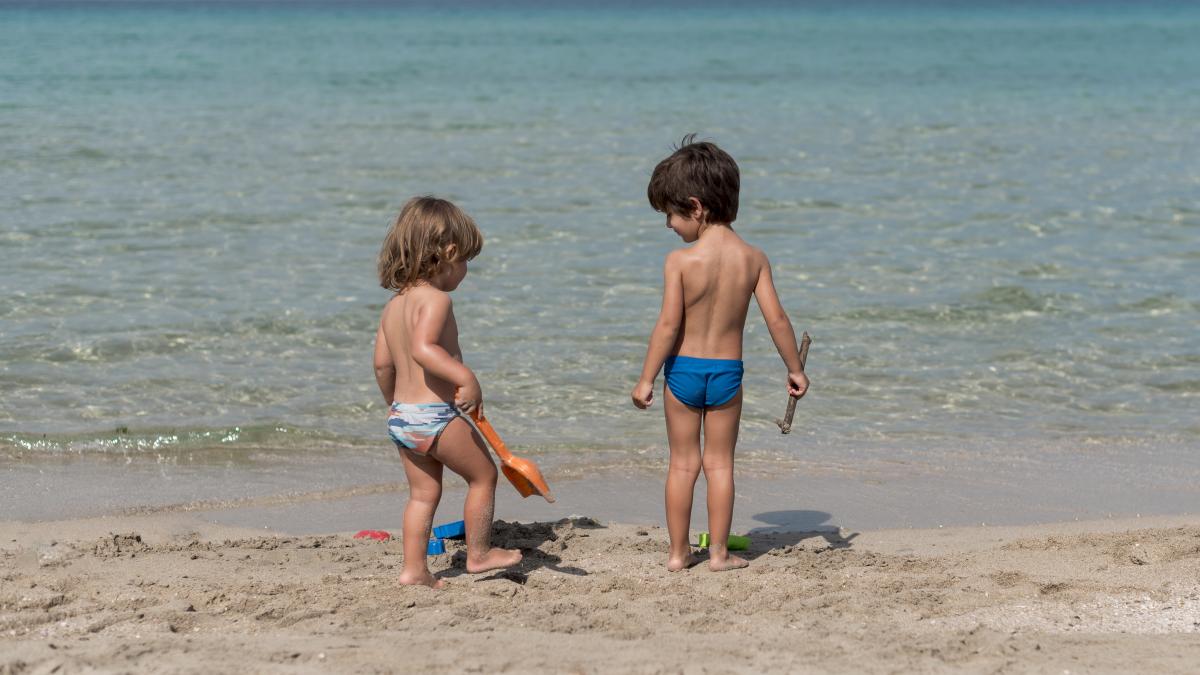 ce-trebuie-sa-faceti-daca-copilul-dumneavoastra-este-intepat-de-o-meduza_64935800