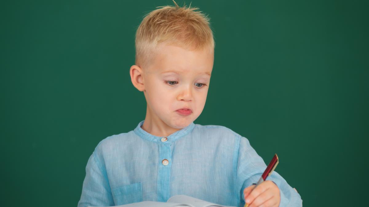 de-ce-unii-copii-sunt-dreptaci-si-altii-stangaci-explicatia-stiintifica_77886700