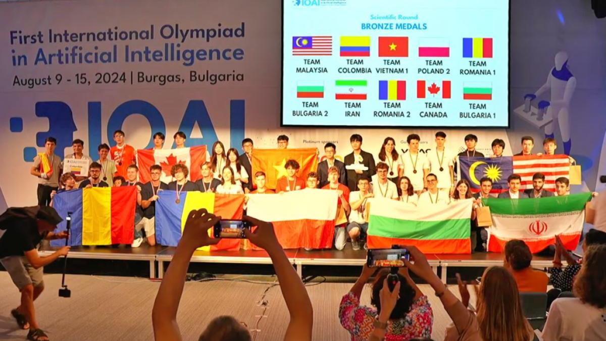 rezultate-ioai-2024-bulgaria-youtube-bronz-1024x616_44839300