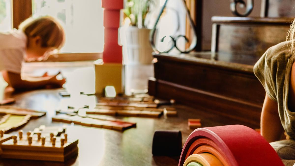 waldorf-vs--montessori--principalele-diferente-si-asemanari-ale-celor-doua-metode-educationale-ce-trebuie-sa-stie-parintii-pentru-a-face-alegerea-perfecta_55273500