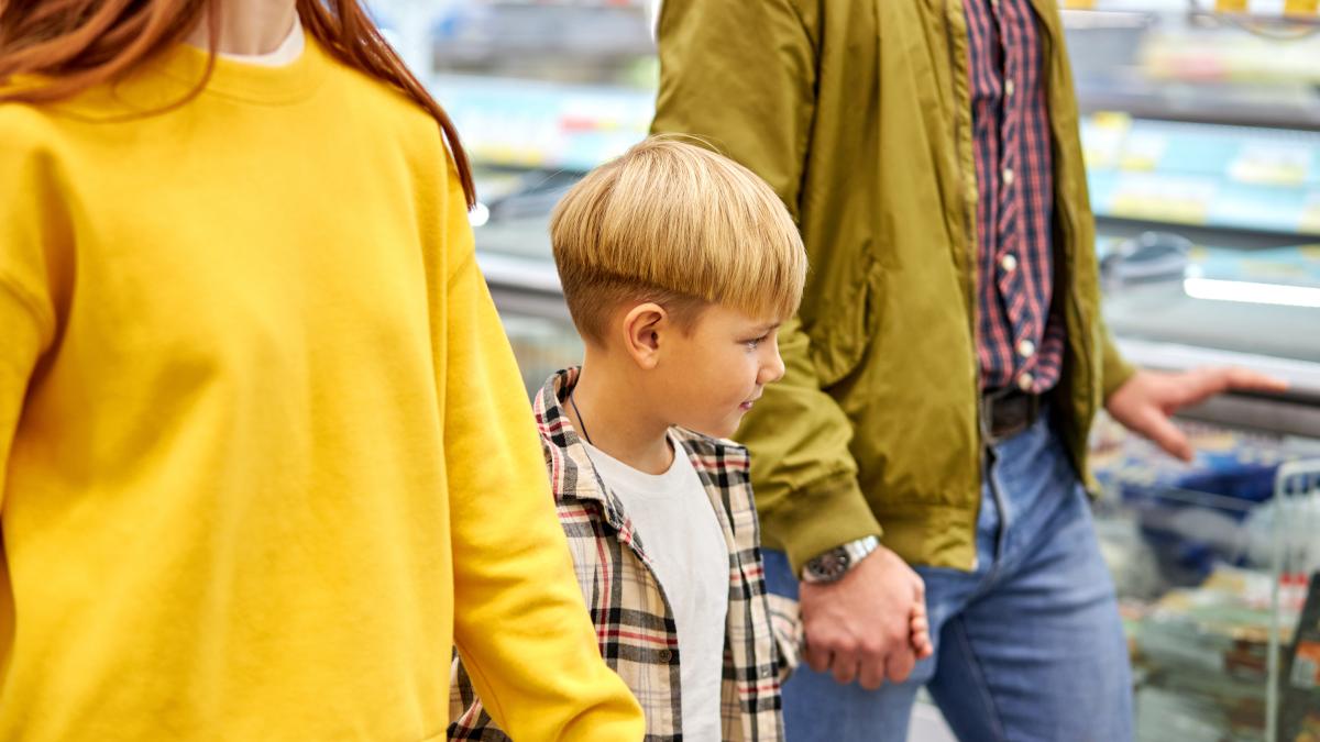 studiu-cat-cheltuie-parintii-din-romania-pentru-a-si-trimite-copilul-la-scoala-cheltuielile-minimale-pentru-educatia-unui-elev-pot-depasi-30-000-de-lei_57096000