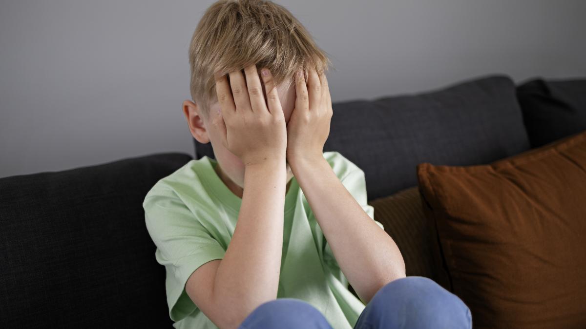 cum-sa-intelegi-daca-copilul-tau-este-nefericit-5-semne_84985500