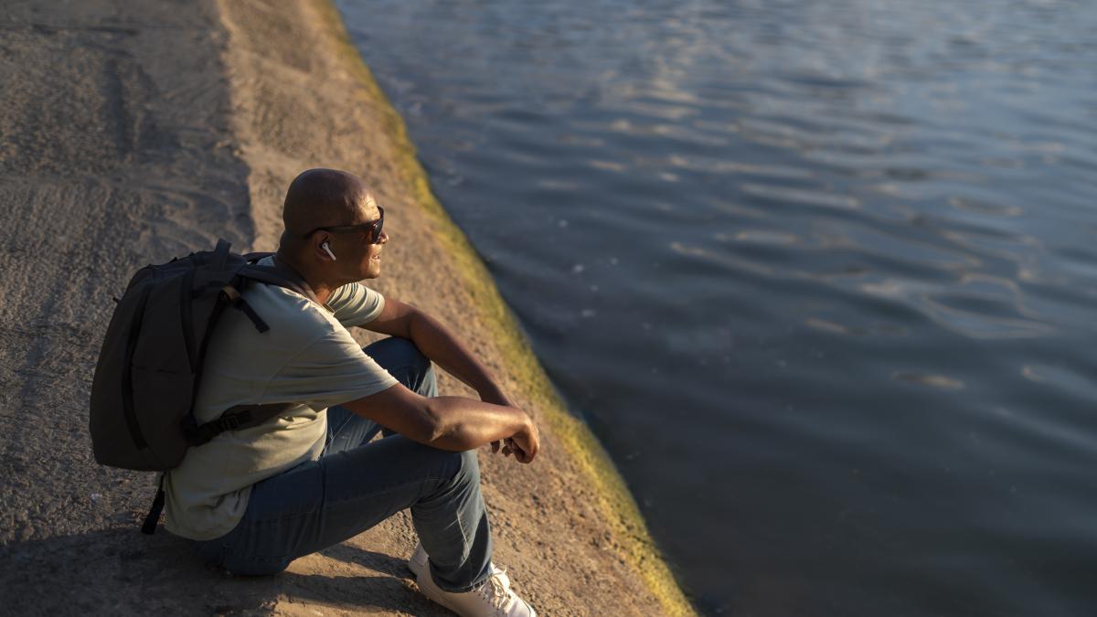 persoanele-cu-mai-putine-studii-au-astazi-mai-putini-prieteni-decat-in-anii-1990--acesta-este-motivul_31677300