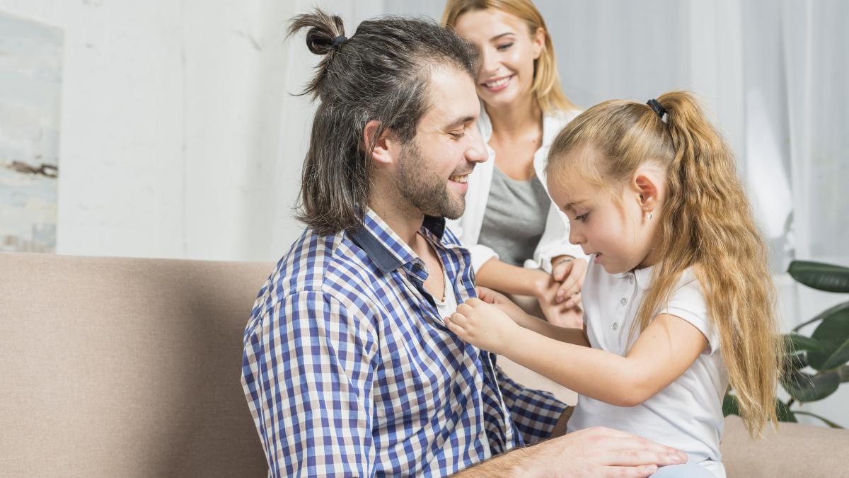 e2809eeu-muncesc-pentru-ca-tie-sa-nu-ti-lipseasca-nimice2809d-i-ai-spus-asta-copilului-tau-iata-ce-ai-provocat-in-el_97686700