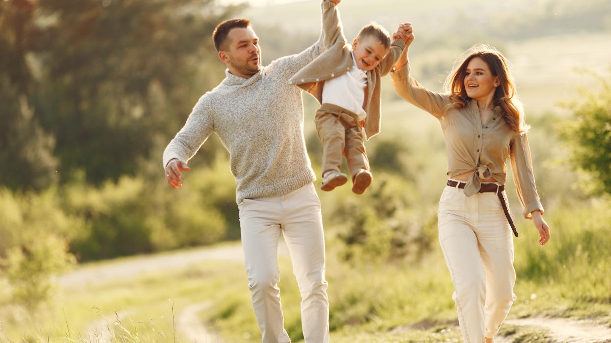 care-sunt-costurile-cresterii-unui-copil-in-cele-mai-scump-orase--cat-costa-sa-cresti-un-copil-in-romania_78649700