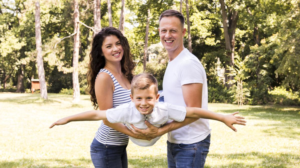 acestea-sunt-cele-zece-porunci-pentru-a-avea-o-familie-si-o-viata-implinita_31392500