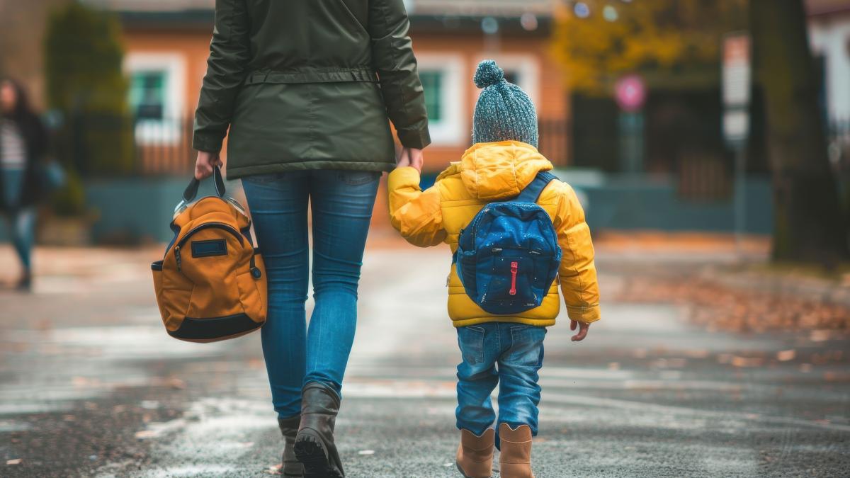 parenting-inapoi-la-scoala-psiholog-tensiunile-cresc-toleranta-scade-acest-lucru-ignorat-de-cele-mai-multe-ori-poate-face-o-diferenta-considerabila-2_73174800