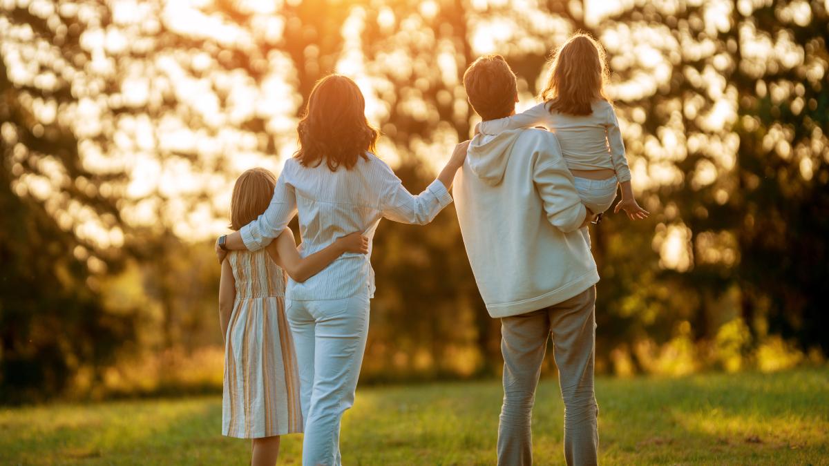 un-renumit-psihiatru-italian-crede-ca-parintii-de-astazi-e2809esunt-cei-mai-rai-din-istoriee2809d-au-o-abordare-opusa-educatiei_39345800