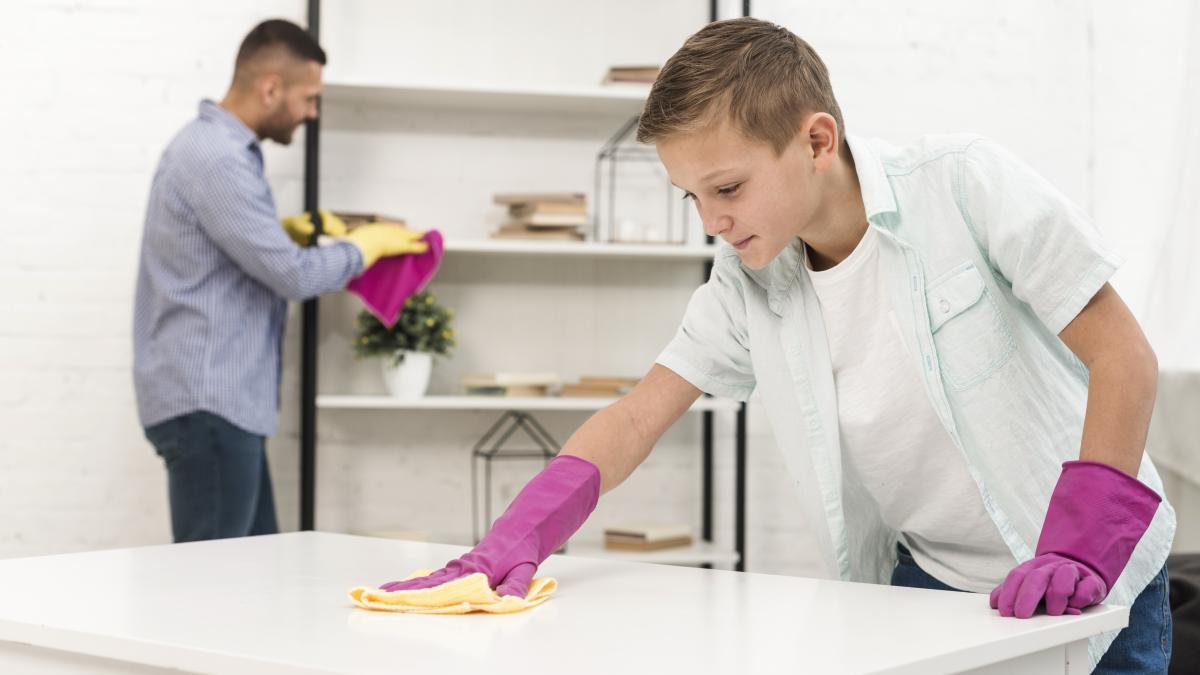 de-ce-nu-ar-trebui-sa-e2809eceri-ajutore2809d-copilului-in-casa-3_07128500