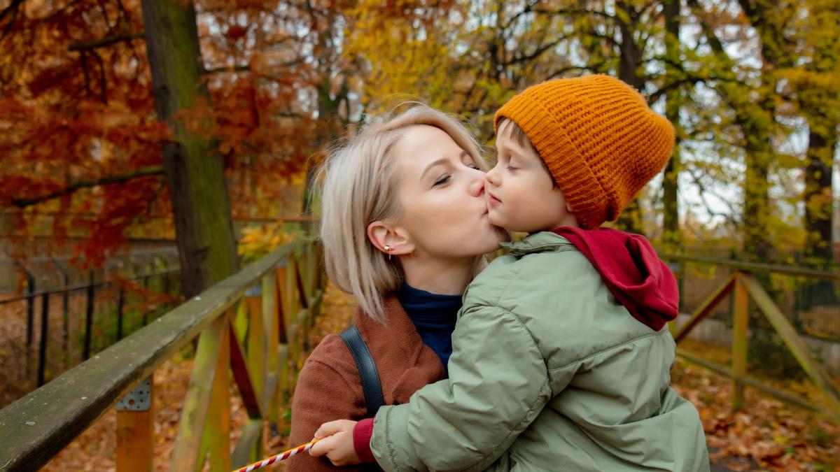 semnele-care-arata-ca-esti-un-parinte-inteligent-emotional--un-nou-studiu-a-evidentiat-doua-comportamente_54447800