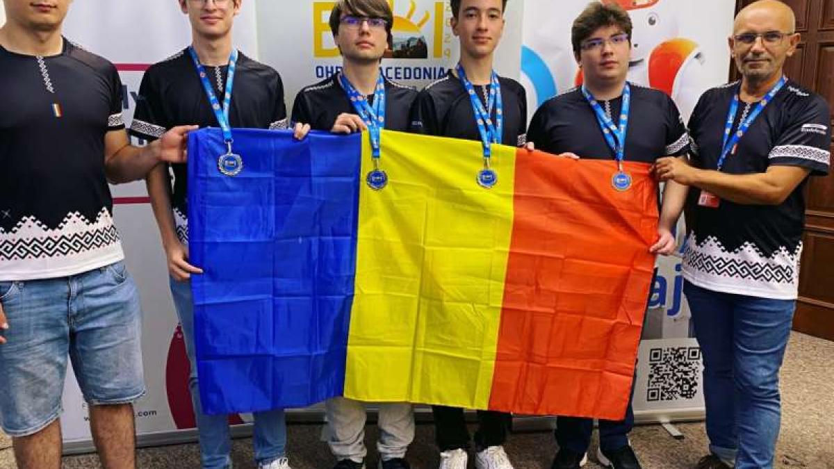 medalii-de-aur-informatica_93129100