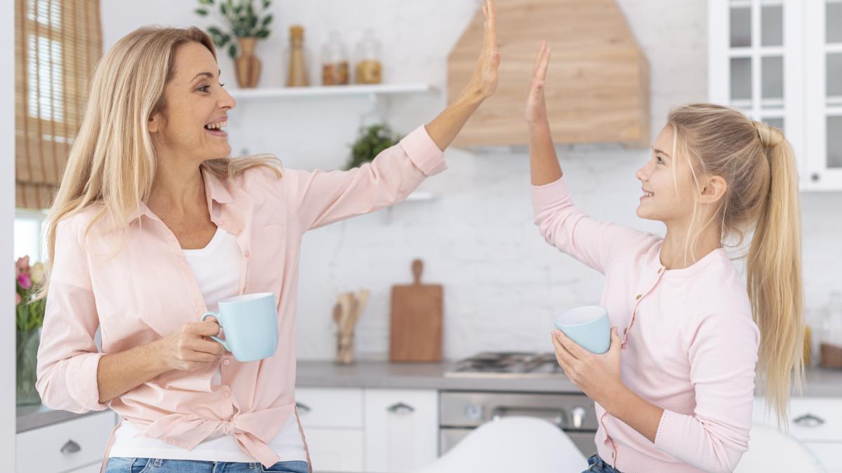 intrebarea-pe-care-sa-nu-o-adresezi-copiilor-atunci-cand-se-intorc-de-la-scoala--potrivit-psihologului_62790300