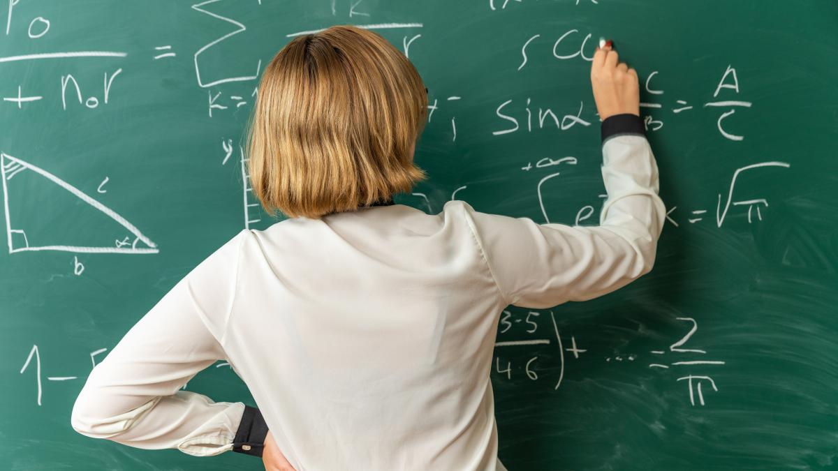 tarile-din-europa-in-care-profesorii-sunt-platiti-cel-mai-bine_17995500