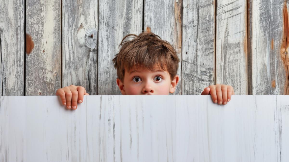 daca-nu-te-potolesti--te-las-aici-e28093-iata-cum-afecteaza-dezvoltarea-copilului-aceasta-amenintare_27672700