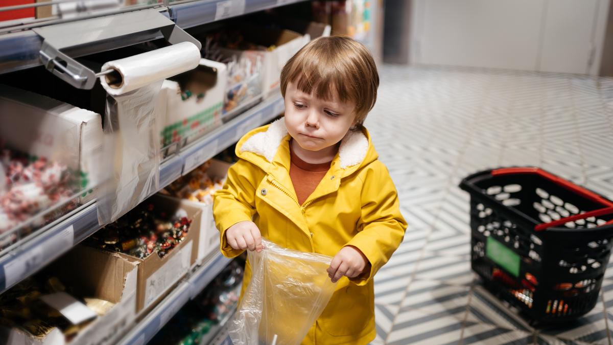 modurile-corecte-si-sanatoase-de-a-actiona-cu-un-copil-rasfatat-potrivit-unui-psiholog-exista-solutii_70599800