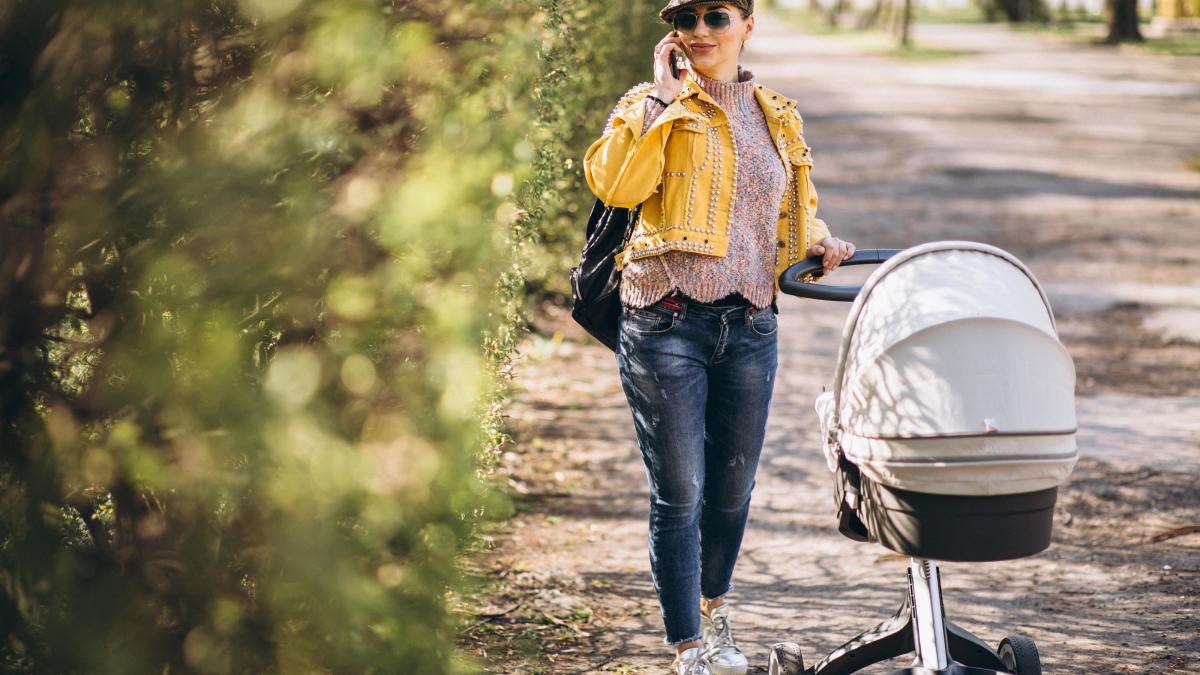 greseala-pe-care-o-fac-unii-parinti-cand-isi-pun-bebelusii-in-carucior--potrivit-medicilor-pediatri_23360900