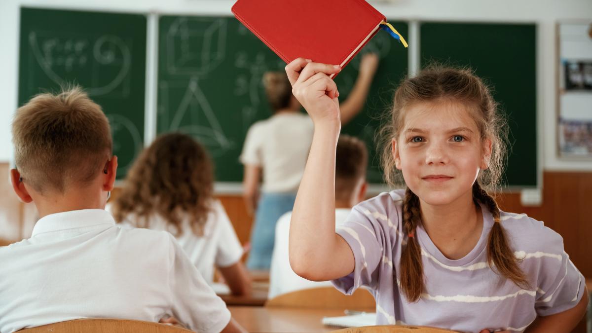 generatia-alpha--in-pericol-din-cauza-parentingului-bland-profesorii--semnal-de-alarma-acest-stil-parental-e-gresit-inteles-si-aplicat-intr-un-mod-care-scapa-de-sub-control-3_09255700