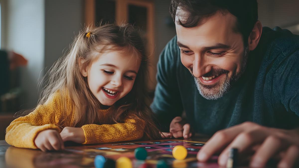 lectii-esentiale-de-viata-pe-care-un-profesor-le-ofera-copiilor-printr-o-metoda-excelenta--e2809ejocul-este-limbajul-universal-al-invatariie2809d_23005100