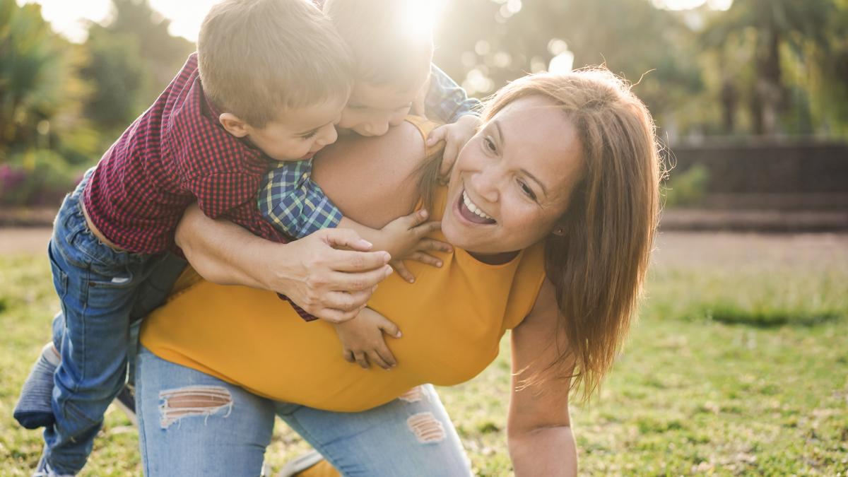 aceasta-este-metoda-de-parenting-nr--1-de-a-creste-copiii-cu-o-rezilienta-cu-adevarat-sanatoasa--conform-unui-medic-pediatru_65257300