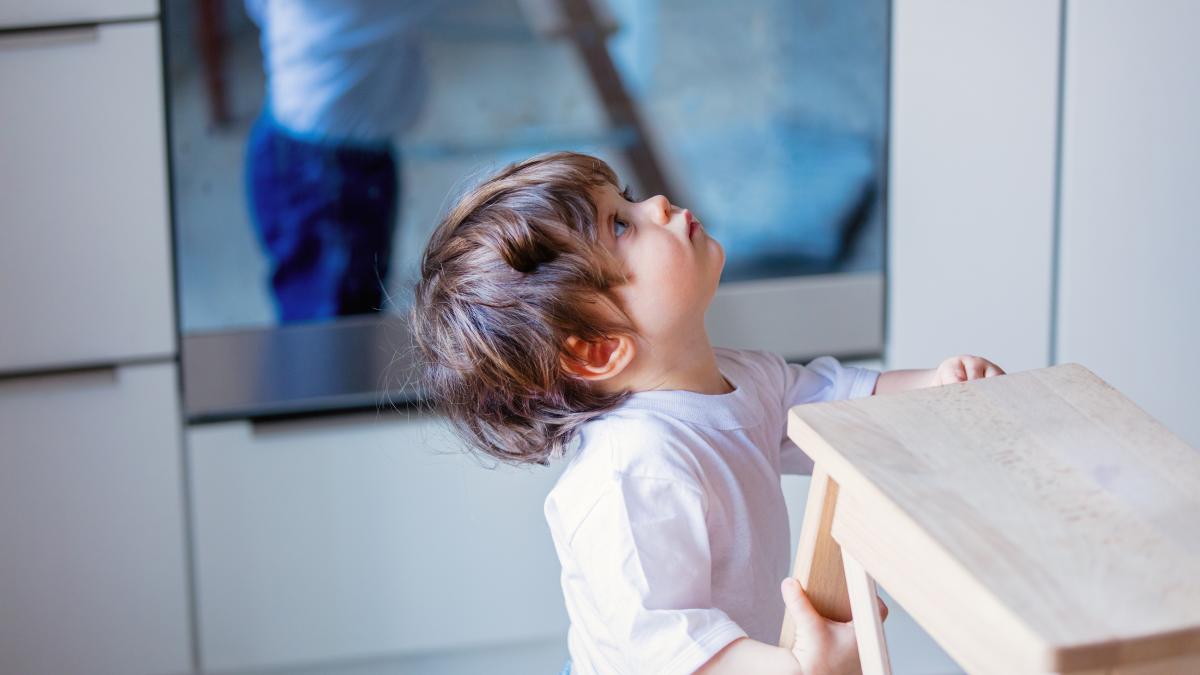 metafora-dragonfly--o-strategie-eficienta-pentru-a-i-ajuta-pe-copii-sa-gestioneze-schimbarile-din-viata-lor_14982000