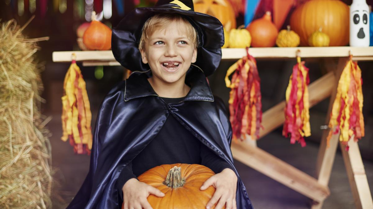 pericolele-ascunse-ale-costumelor-de-halloween-pentru-copii-iata-la-ce-sa-fii-atent-2_86083800