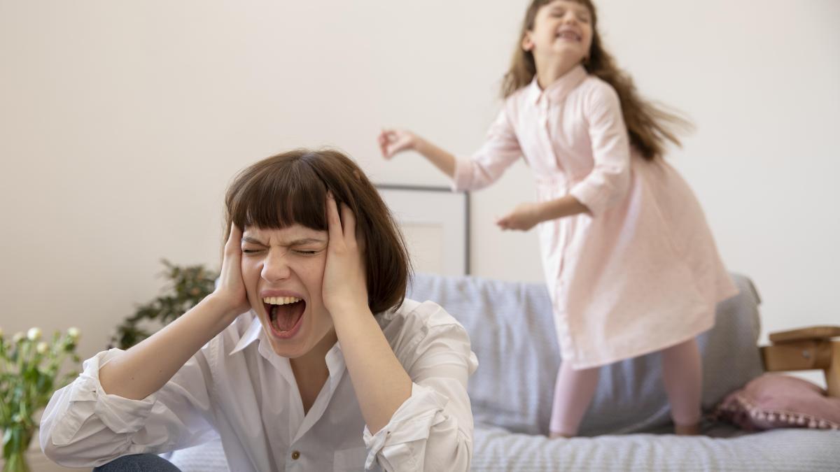 opreste-te-din-a-mai-tipa-la-copiii-tai-cu-acest-lucru-simplu-cum-functioneaza-pauza-constienta_94854300